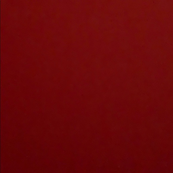 Meet your Posher, Mia - Picture 1 of 1